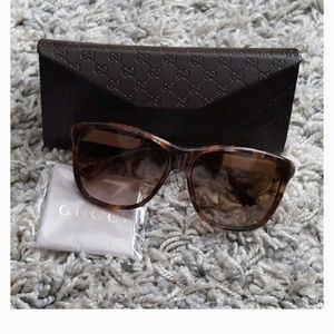 Gucci sunglasses